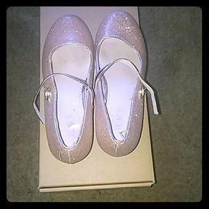 Gold Metallic Toe Shoes